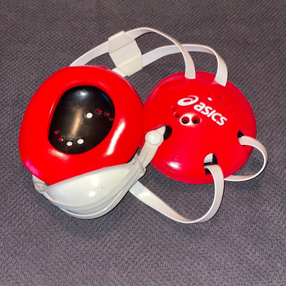 ASICS Wrestling Headgear